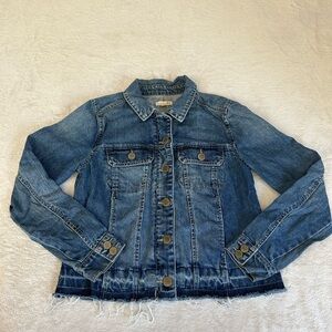 Artisan Crafted Zippered Blue Denim Jacket